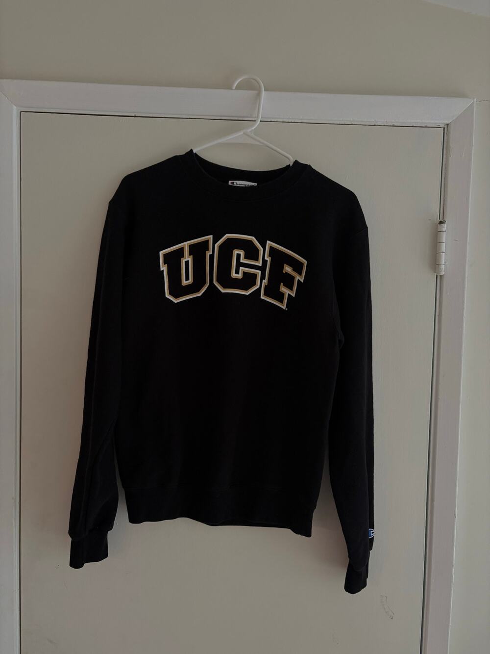 Champion UCF Knights Black Crewneck Sweatshirt Collegiate Size Small